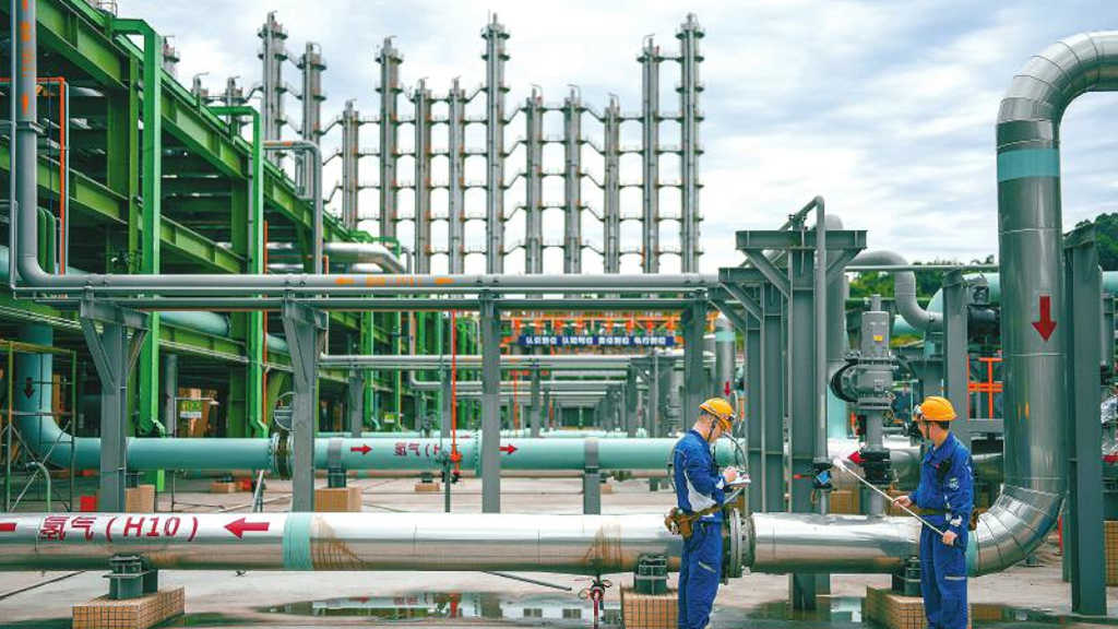 Polysilicon plant of Tongwei in Leshan, Sichuan province. Credit: Sichuan Daily