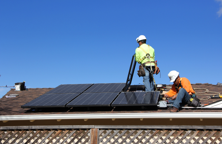 Berkeley Lab finds subsidies for low-income solar customers succeeded in increasing adoption