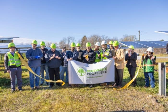 Ribbon cutting at Clemons Road community solar project in Minoa, New York. 