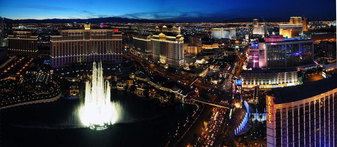 1200px-1_Las_vegas_strip-1200x576.jpg