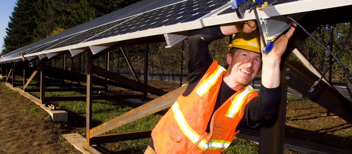 Installing_solar_panels_3077175469.jpg