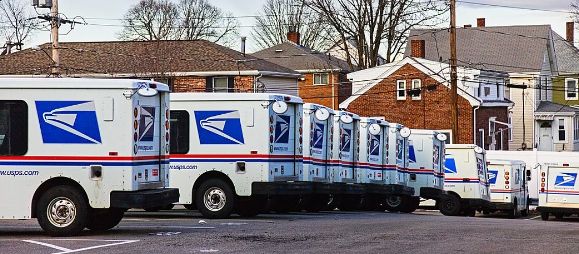 U.S._Postal_Service_LLVs_50264833803-1.jpg