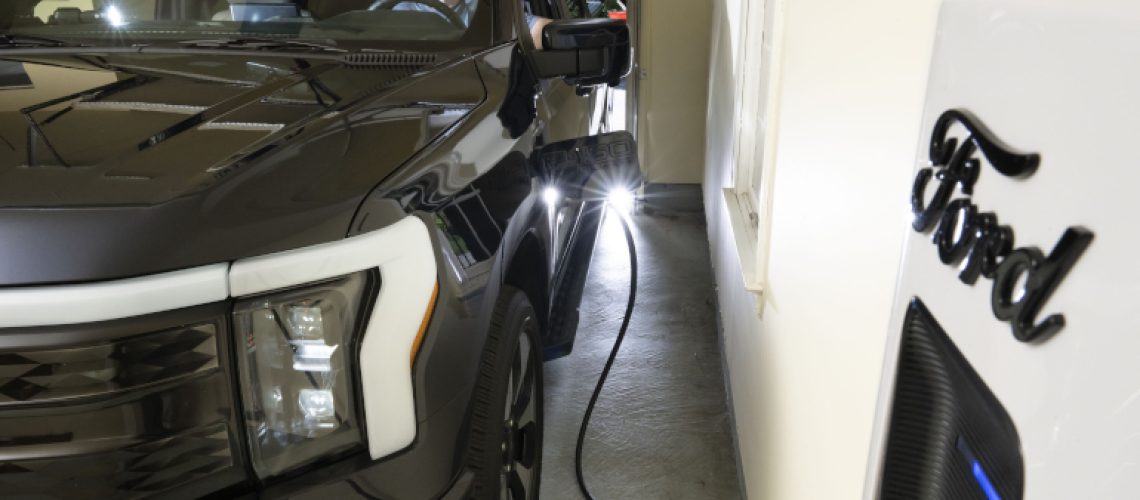 ford-lightning-ev-charge.jpg